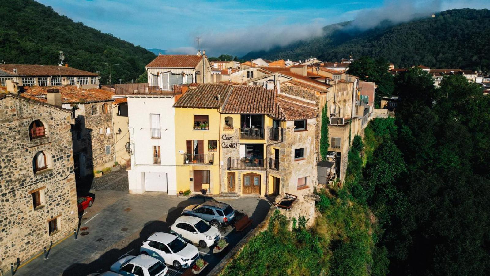 Can Castell Castellfollit de la Roca Exteriör bild
